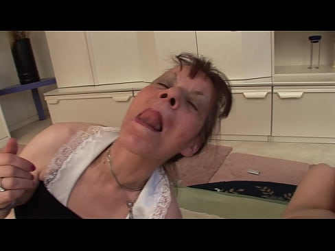 ❤️ Du avinoj kaj unu avo havas triopon Faka video ĉe eo.ixiporn-com.ru ❌️❤