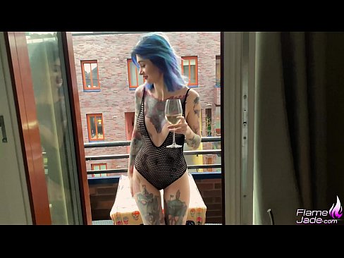 ❤️ Tremenda Knabino Suĉanta per Gulpo kaj Fikado Pasie Sub la Malferma Ĉielo Faka video ĉe eo.ixiporn-com.ru ❌️❤